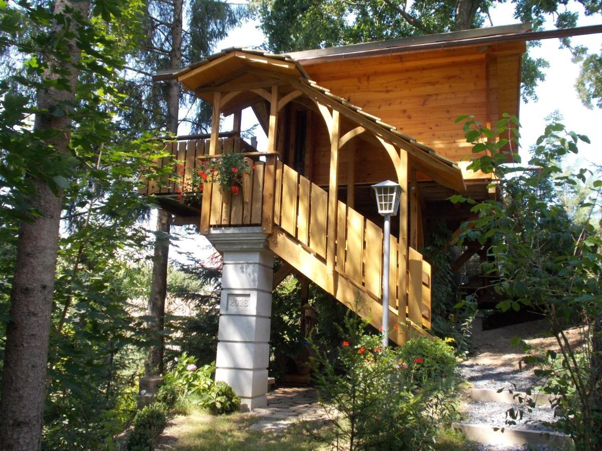 Baumhaus Wolfshoehle Fischach Eksteriør billede